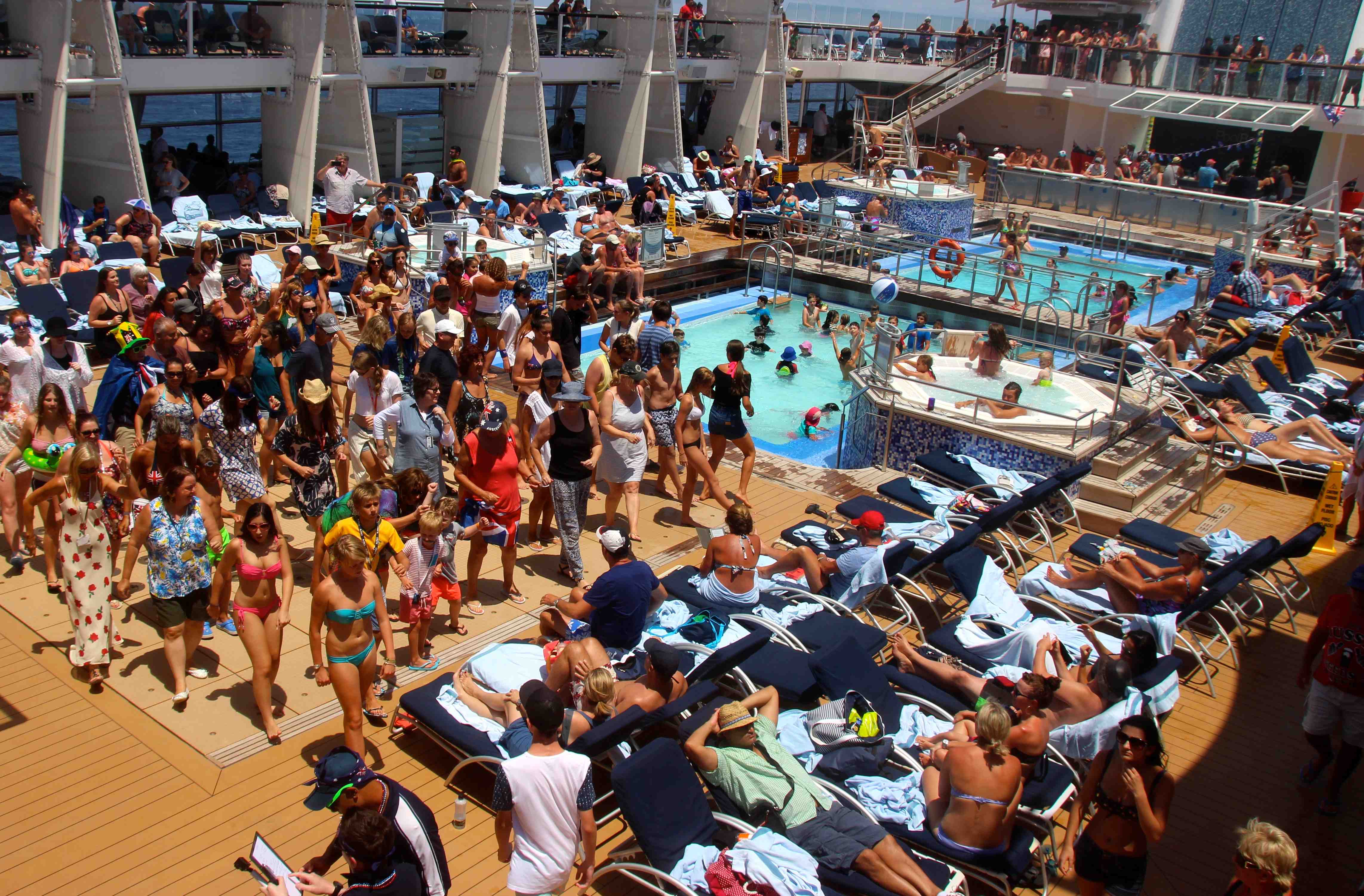 Cruise Ships Activities, Entertainment and Facilities